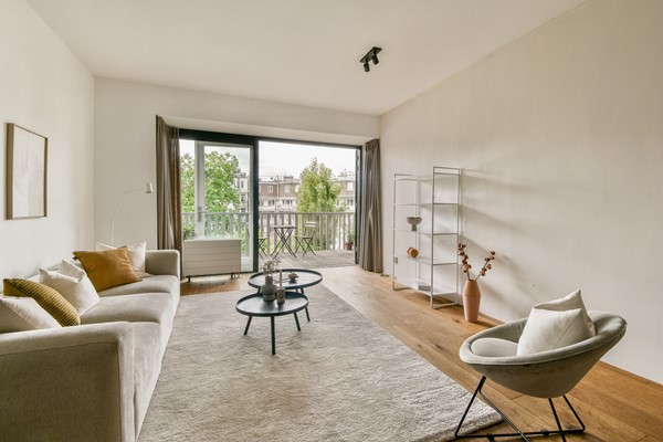 Medium property photo - Van Oldenbarneveldtstraat 52M, 1052 KC Amsterdam